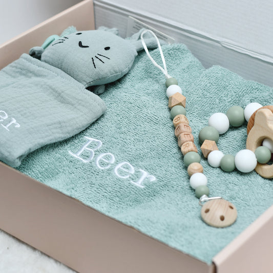 Pretletter large kraampakket met naam poncho konijn speenkoord bijting groen