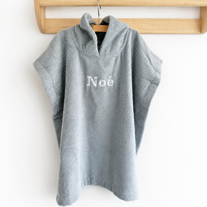 Poncho met naam - blauw