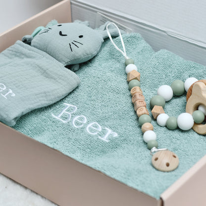Pretletter large kraampakket met naam poncho konijn speenkoord bijting groen